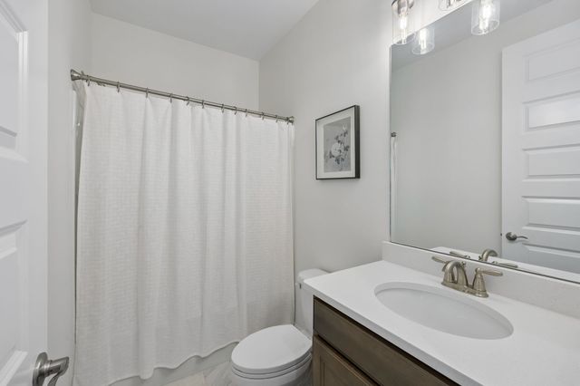 4044 Rosa Dr, Nolensville, TN 37135