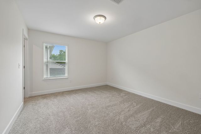 4044 Rosa Dr, Nolensville, TN 37135