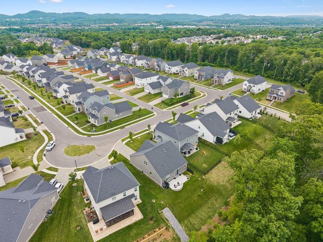 4044 Rosa Dr, Nolensville, TN 37135