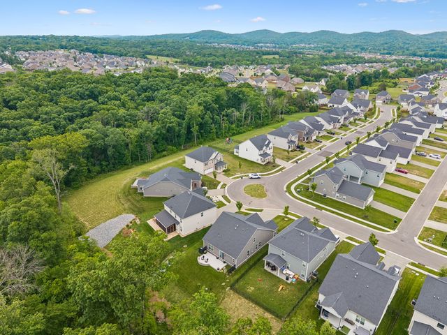 4044 Rosa Dr, Nolensville, TN 37135