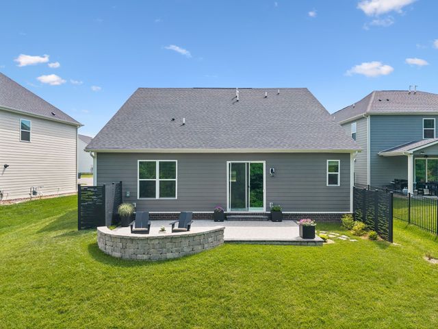 4044 Rosa Dr, Nolensville, TN 37135