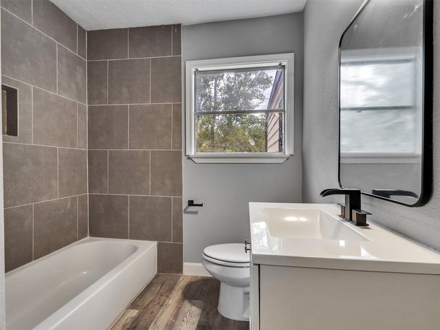 7914 Belbay Street, Houston, TX 77033