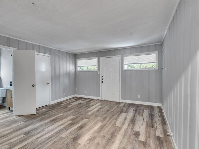 7914 Belbay Street, Houston, TX 77033