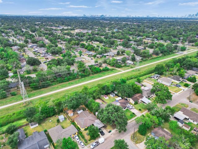 7914 Belbay Street, Houston, TX 77033