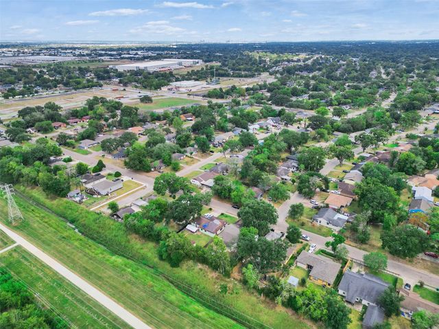 7914 Belbay Street, Houston, TX 77033