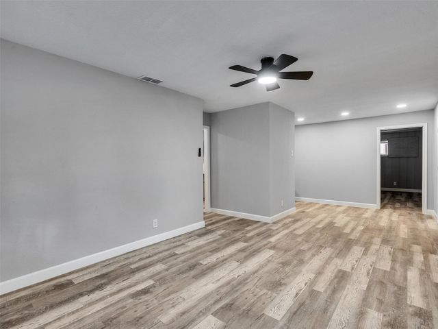 7914 Belbay Street, Houston, TX 77033