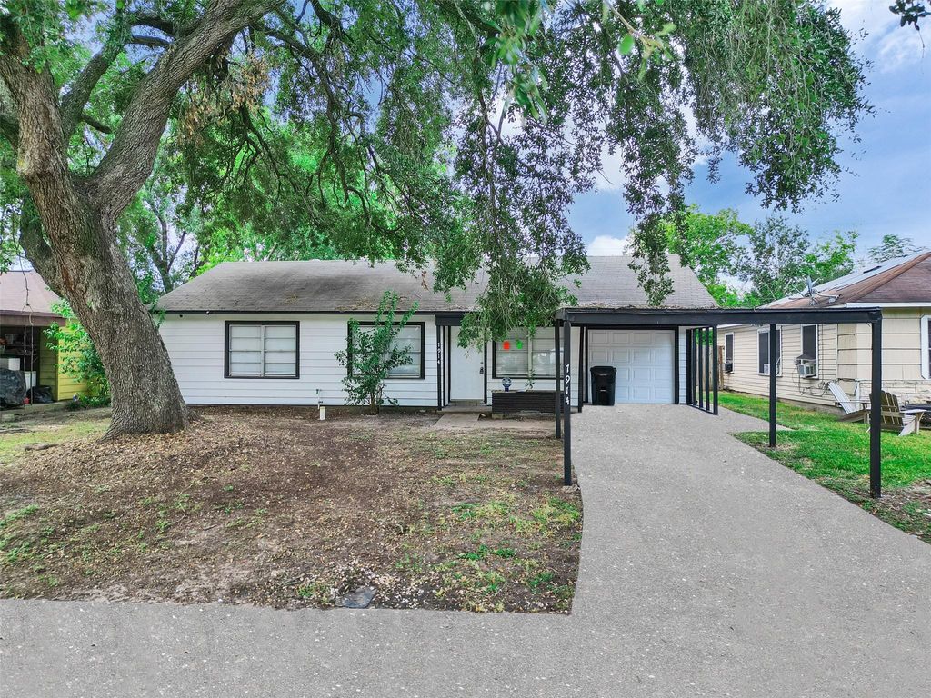 7914 Belbay Street, Houston, TX 77033