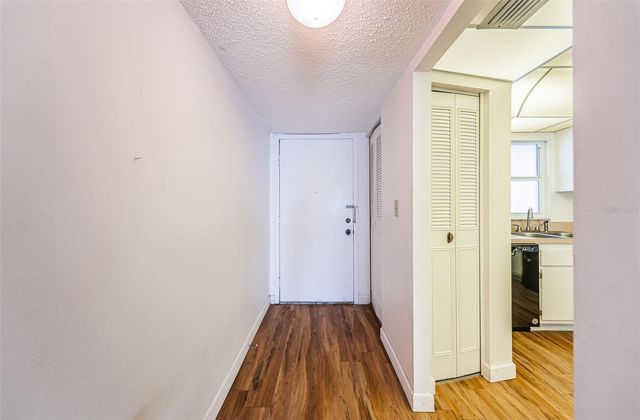 700 BEACH DRIVE NE 308, St Petersburg, FL 33701