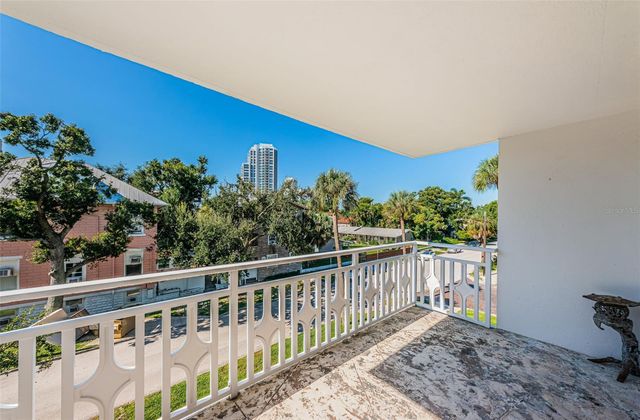 700 BEACH DRIVE NE 308, St Petersburg, FL 33701