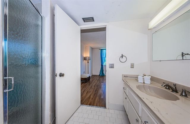 700 BEACH DRIVE NE 308, St Petersburg, FL 33701