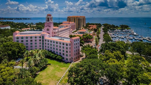 700 BEACH DRIVE NE 308, St Petersburg, FL 33701