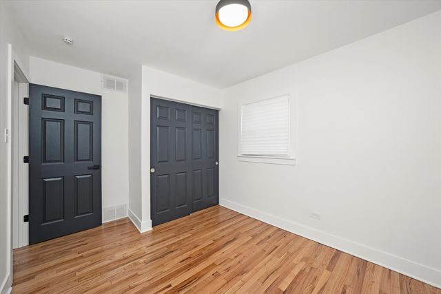 13815 S TRACY Avenue, Riverdale, IL 60827