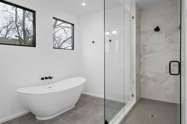 1704 Kinney Ave A, Austin, TX 78704