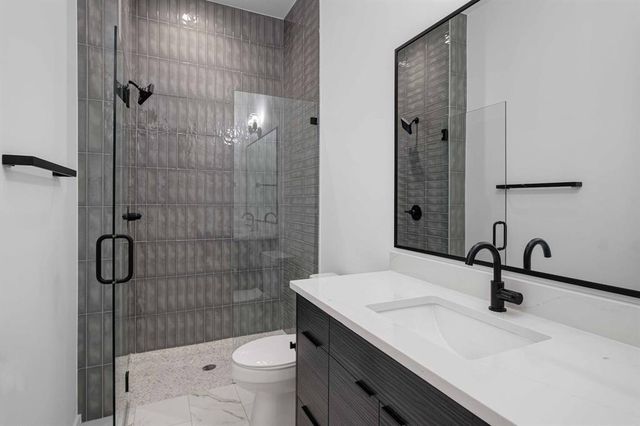 1704 Kinney Ave A, Austin, TX 78704