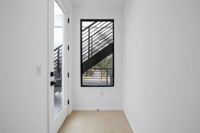 1704 Kinney Ave A, Austin, TX 78704