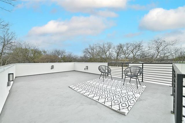 1704 Kinney Ave A, Austin, TX 78704