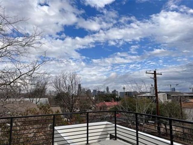 1704 Kinney Ave A, Austin, TX 78704