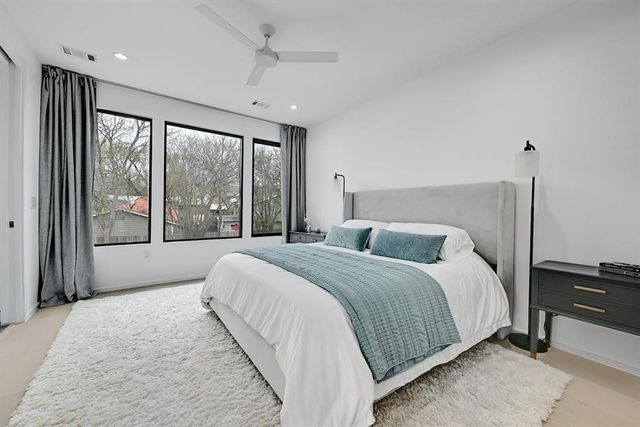 1704 Kinney Ave A, Austin, TX 78704