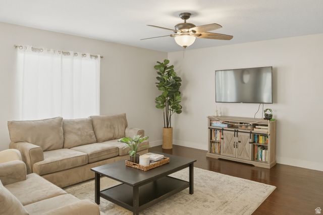 1711 E SHADOW DR, Eagle Mountain, UT 84005