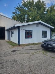 934 Second Street, Kalamazoo, MI 49001