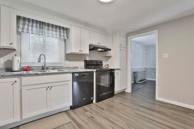 59 Crosby Street, Milford, NH 03055