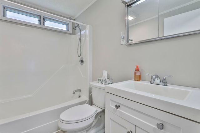 59 Crosby Street, Milford, NH 03055