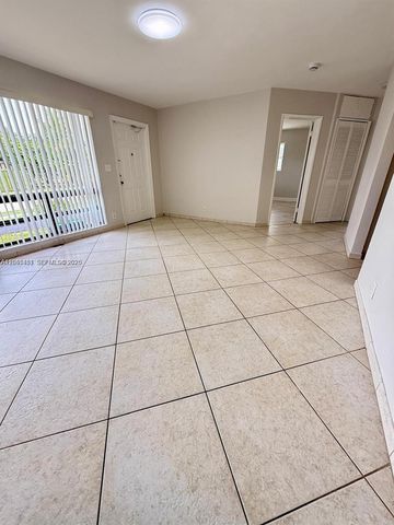 2240 N 57th Way 0, Hollywood, FL 33021