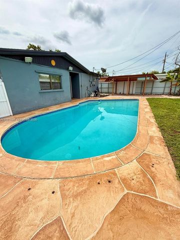 2240 N 57th Way 0, Hollywood, FL 33021