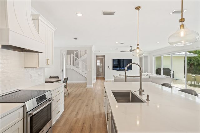 3911 Duneside Drive, Hutchinson Island, FL 34949