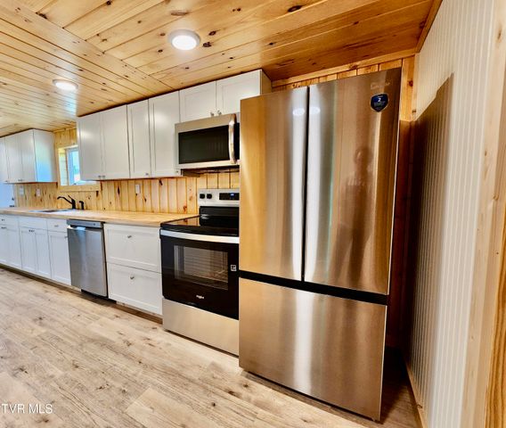 395 Sam Aiken Road, Telford, TN 37690