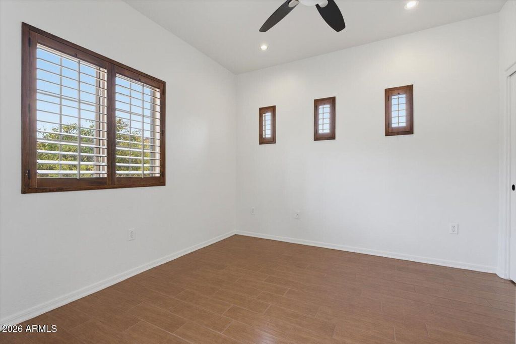 3935 E ROUGH RIDER Road 1056, Phoenix, AZ 85050 — photo 5