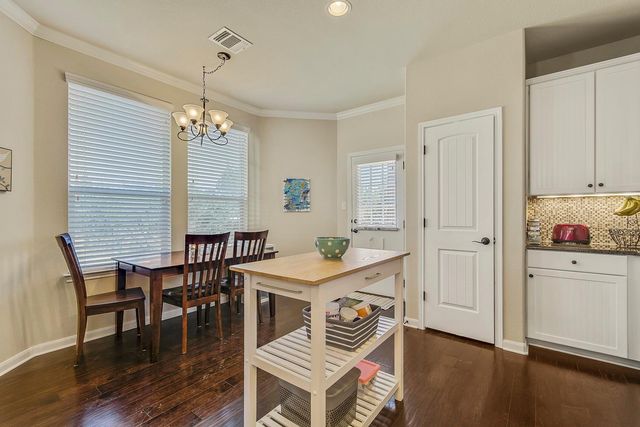 409 S Meadowlark ST A, Lakeway, TX 78734