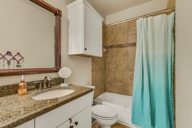 409 S Meadowlark ST A, Lakeway, TX 78734