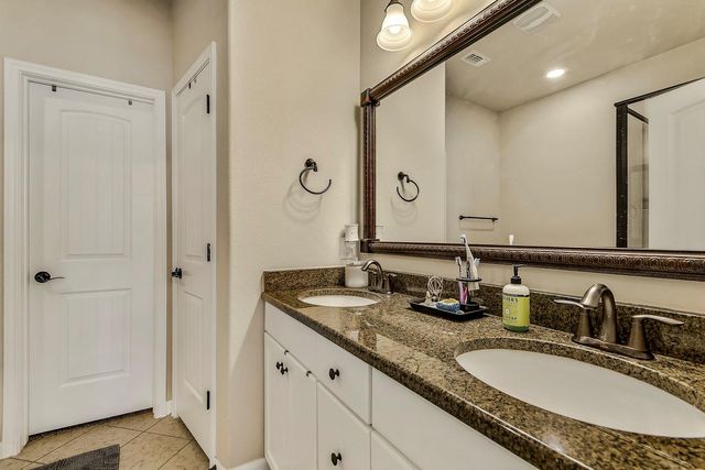 409 S Meadowlark ST A, Lakeway, TX 78734