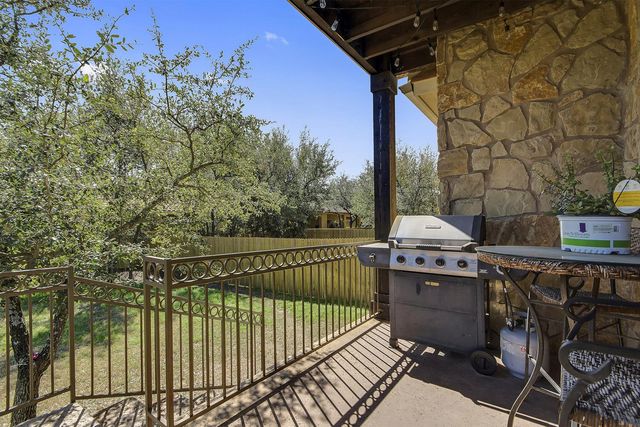 409 S Meadowlark ST A, Lakeway, TX 78734