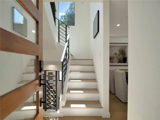 17043 Cotter Place, Encino, CA 91436