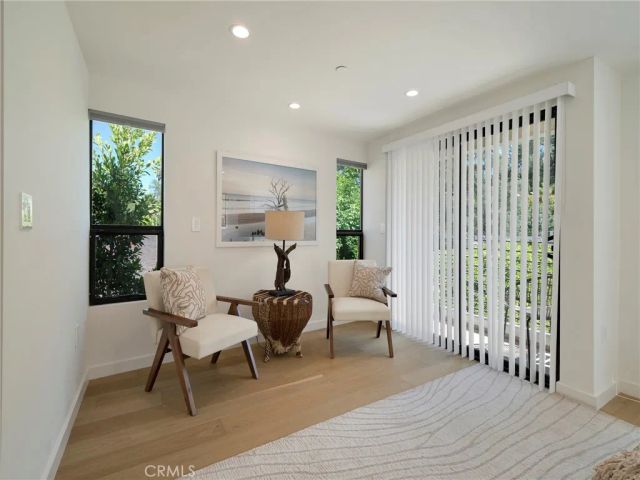 17043 Cotter Place, Encino, CA 91436