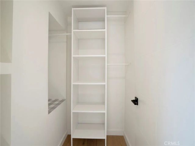 17043 Cotter Place, Encino, CA 91436