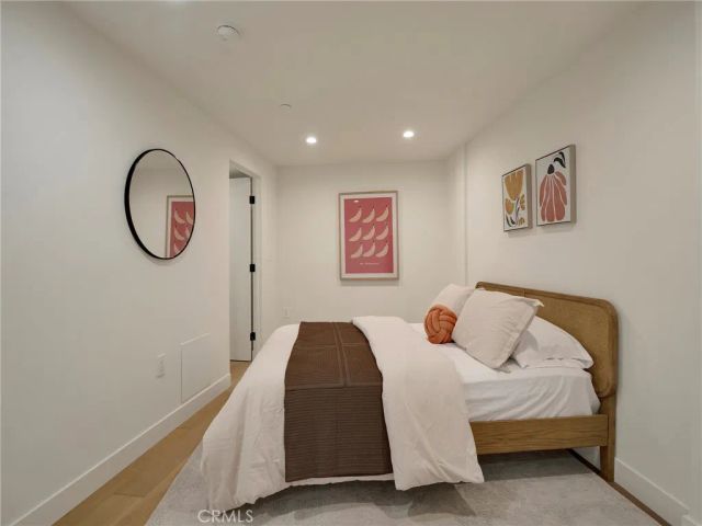 17043 Cotter Place, Encino, CA 91436