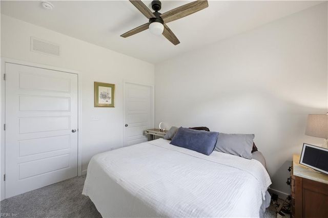 174 Norfleet LN, Suffolk, VA 23434