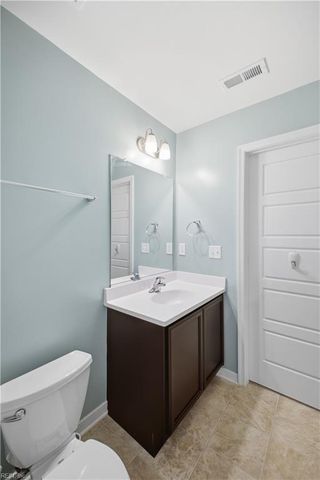 174 Norfleet LN, Suffolk, VA 23434