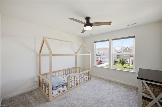 174 Norfleet LN, Suffolk, VA 23434