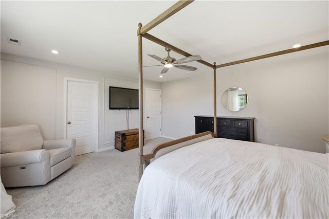 174 Norfleet LN, Suffolk, VA 23434