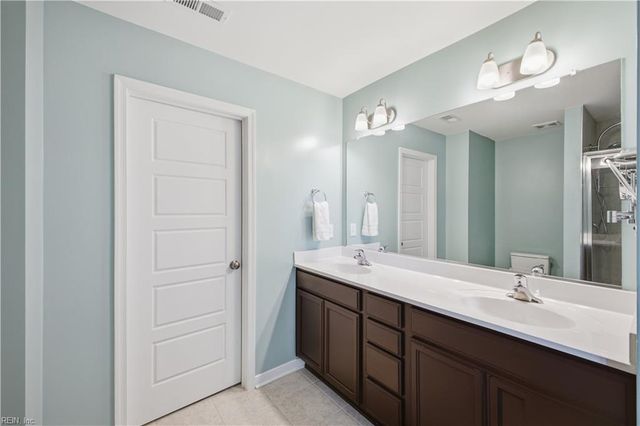 174 Norfleet LN, Suffolk, VA 23434