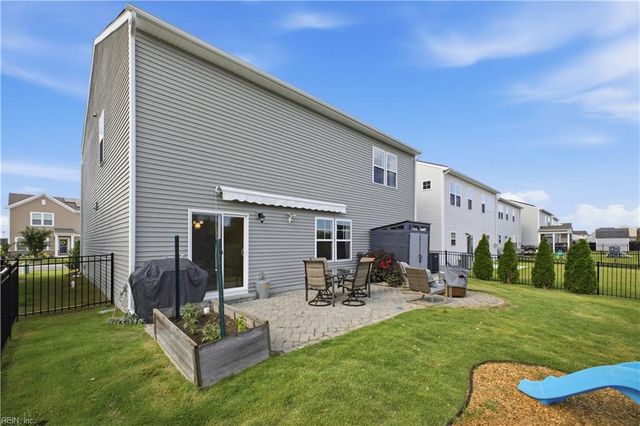 174 Norfleet LN, Suffolk, VA 23434