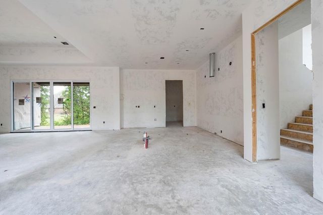 3024 Fountain Creek Drive, Edmond, OK 73034