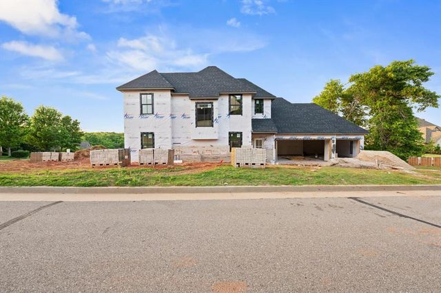 3024 Fountain Creek Drive, Edmond, OK 73034