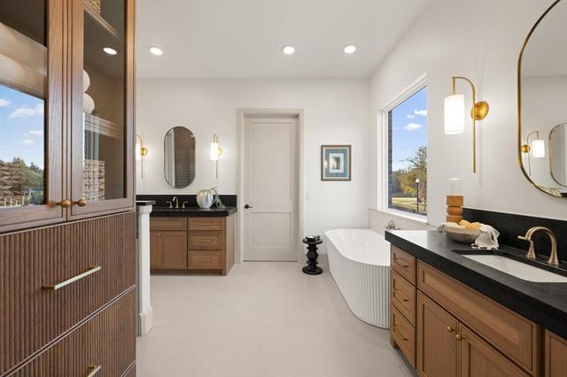 3024 Fountain Creek Drive, Edmond, OK 73034