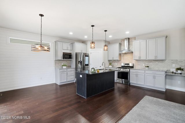 9924 Studer Lane, Whitehouse, OH 43571