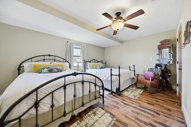 1213 County Road 273, Weimar, TX 78962